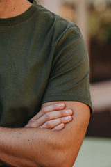 Essential T-Shirt 2.0 in Olive