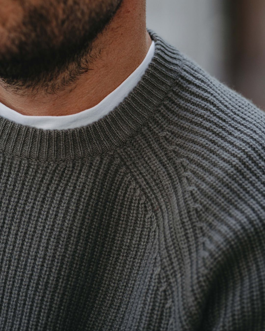 Grobstrick-Pullover 100% Merino in Olive