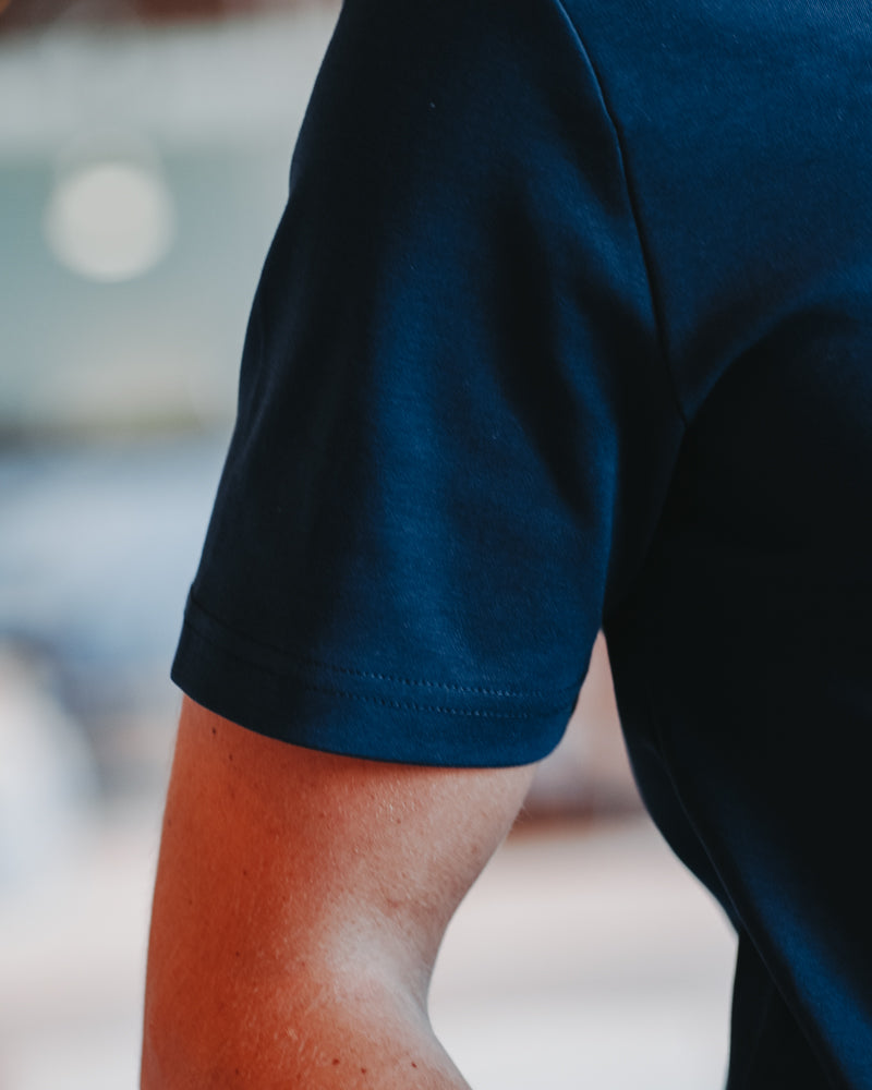 Essential T-Shirt 2.0 in Navy