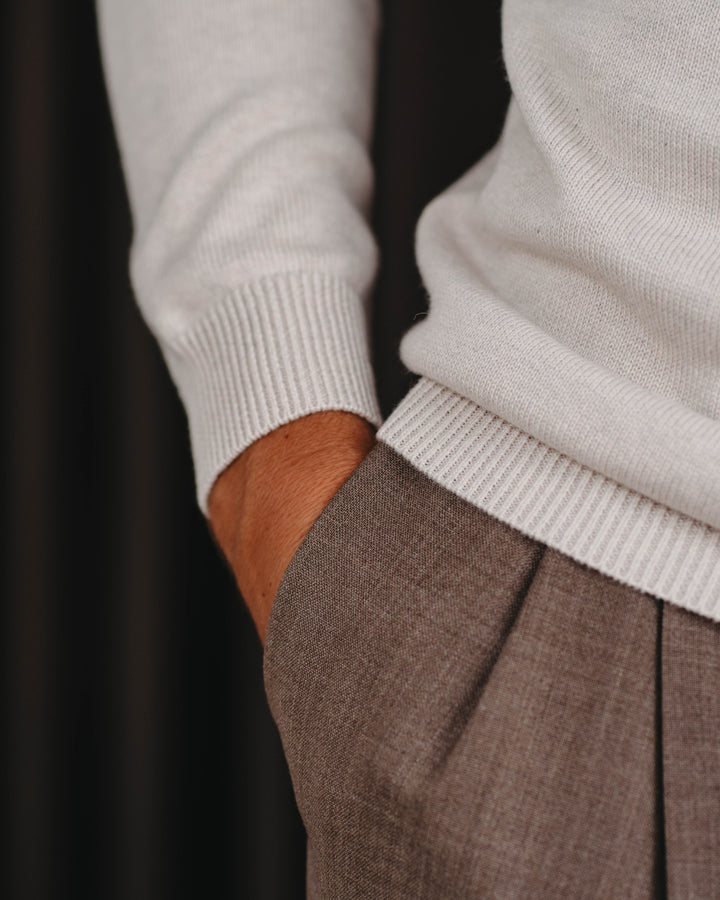 Leichter Pullover in Hellbeige