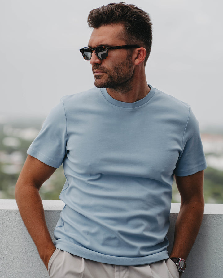 Essential T-Shirt 2.0 in Hellblau