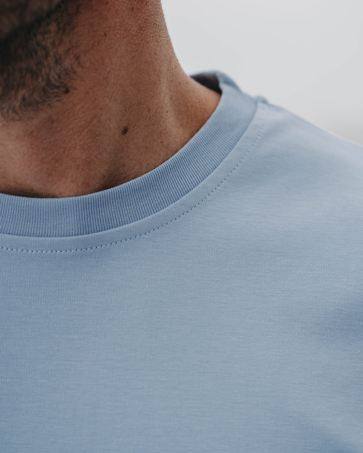 Essential T-Shirt 2.0 in Hellblau