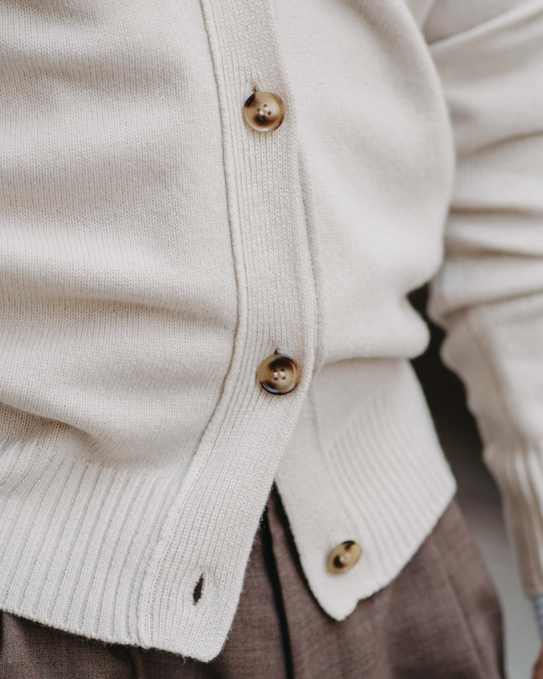 Cardigan Kaschmir-Mix in Hellbeige